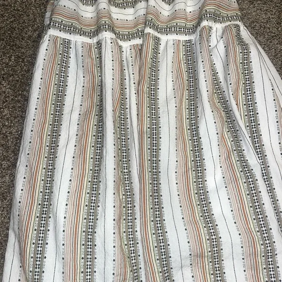 dRA Los Angeles midi dress with halter neckline in size medium - Picture 2 of 8